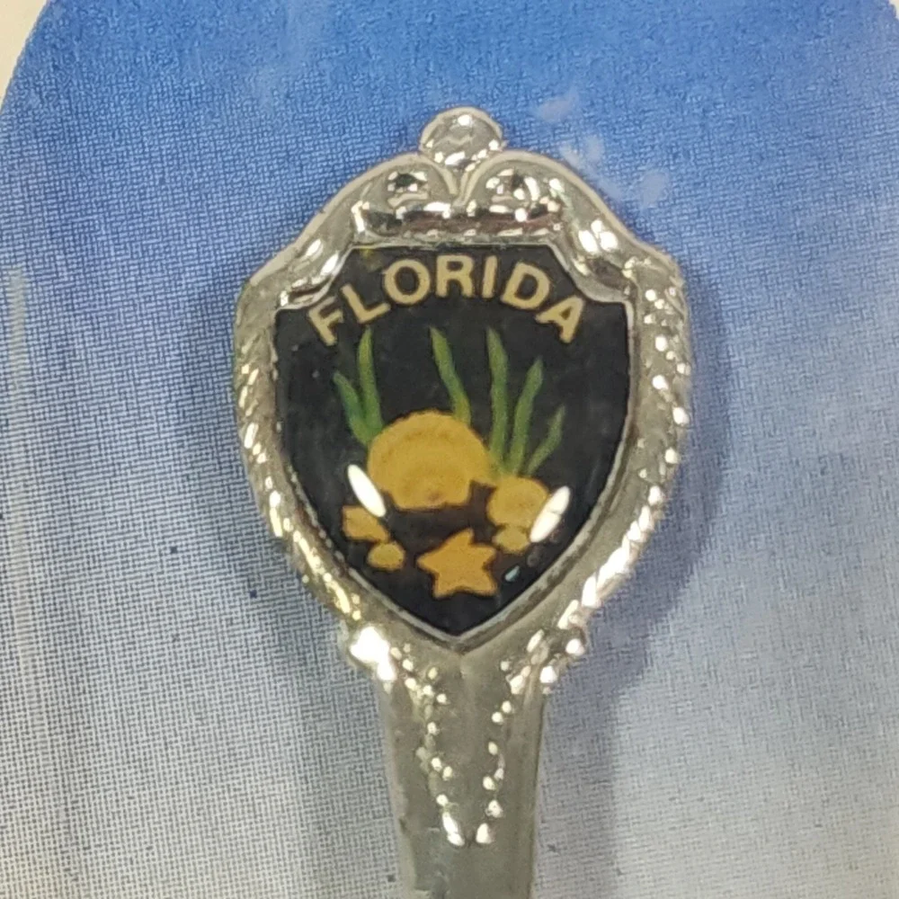 12 Souvenir Spoons Multiple City States NY NV FL Canada Custer House Dakota Terr